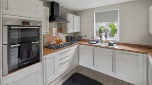 Photo 28- click for photo gallery